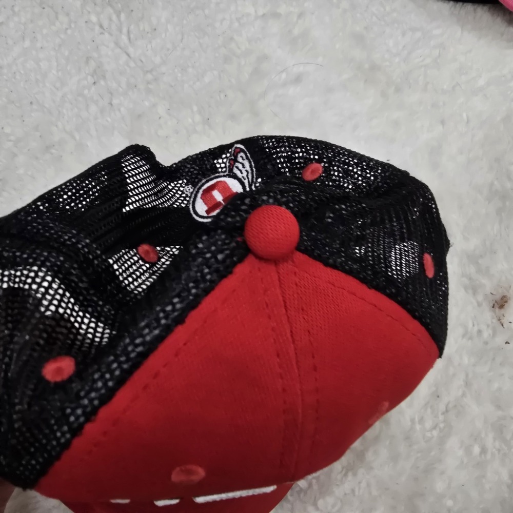 Under Armour Utah Utes Trucker Hat Snapback Cap Red Black Iso-Chill OSFA NCAA - Picture 5 of 8